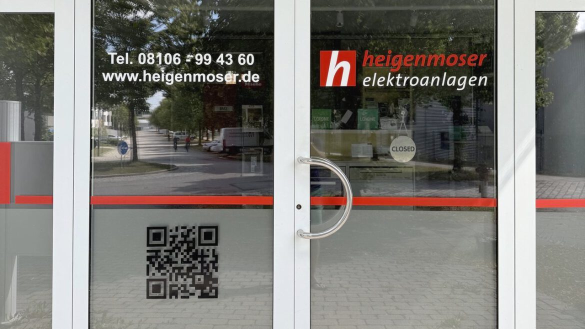 Eingangstür von heigenmoser elektroanlagen in Zorneding